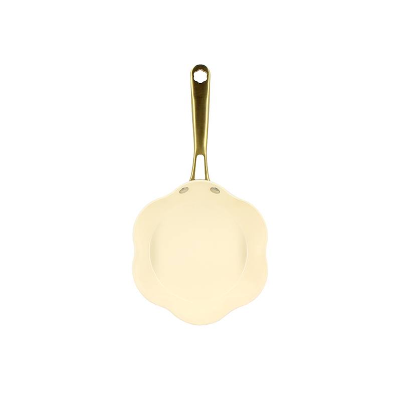 Poêle Menastyl Dahlia 26cm Aluminum Bon état -  reconditionné disponible sur Electro Depot